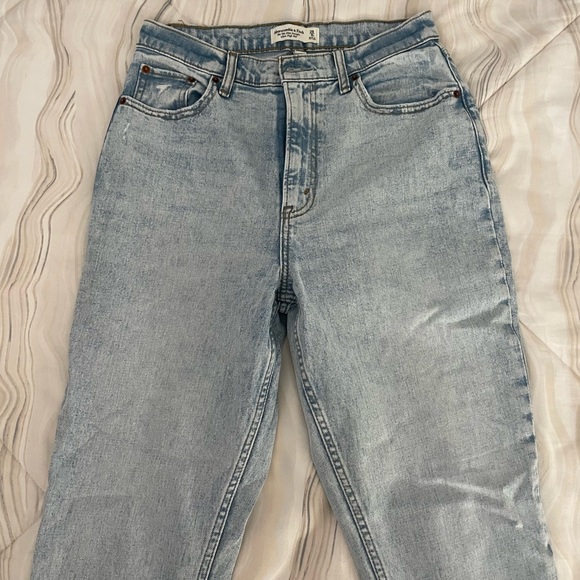 Abercrombie & fitch 90s slim straight ultra high rise jeans - Picture 1 of 6